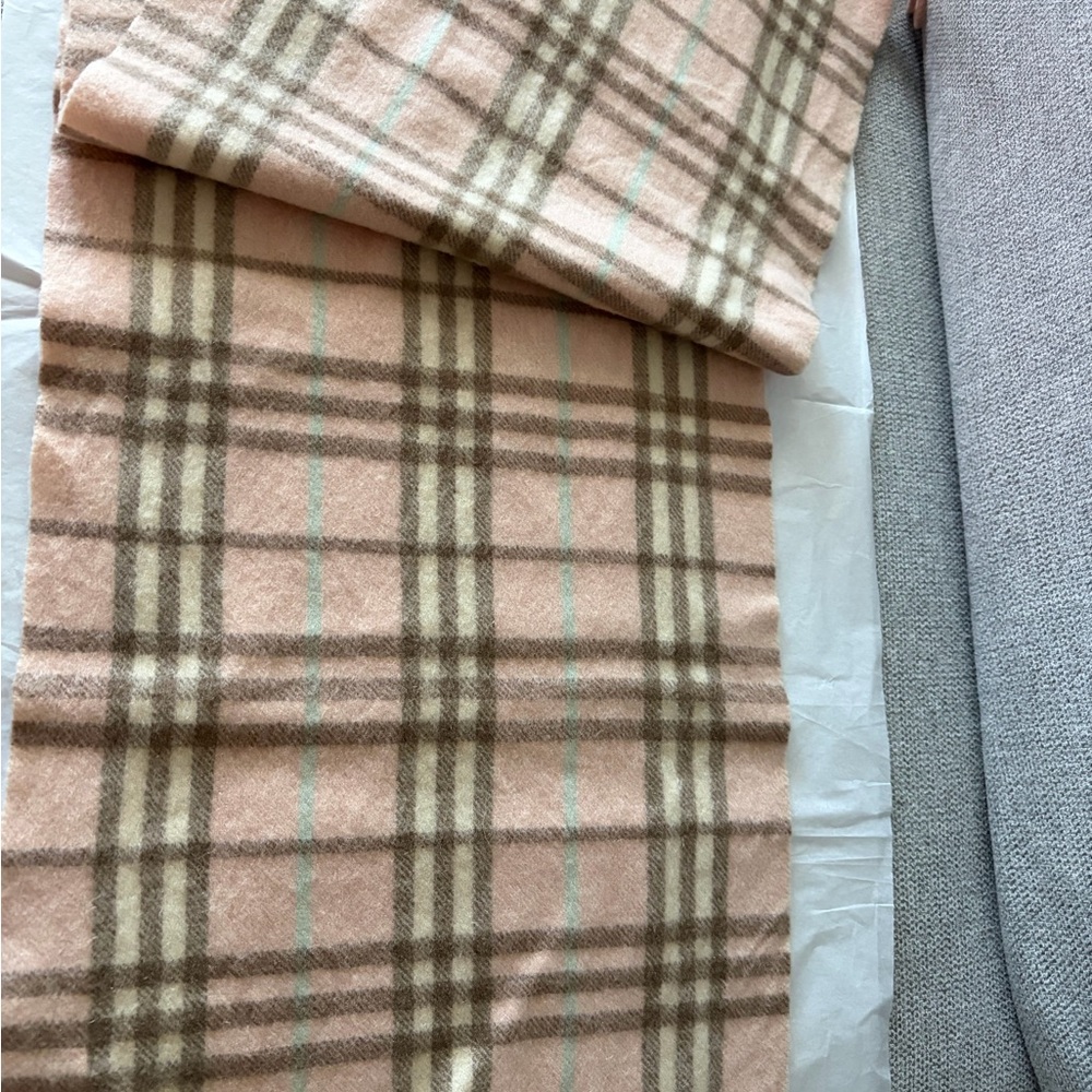 Burberry rare nova check scarf - Picture 3 of 3